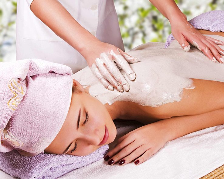 Perawatan Kulit Tradisional Menggunakan Lulur Kecantikan