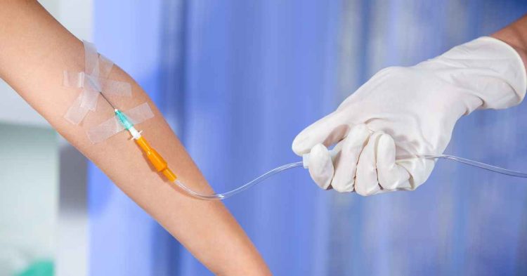 Tindakan Kecantikan Dengan Melakukan Suntik Putih