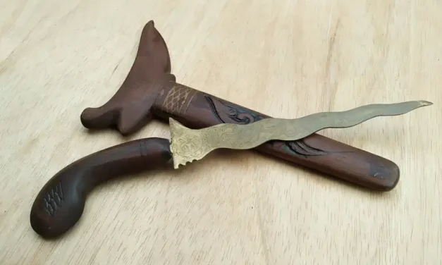 Benda Tradisional Dari Indonesia Senjata Keris