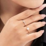 Perhiasan Jari Cincin Yang Manis Dan Bermakna