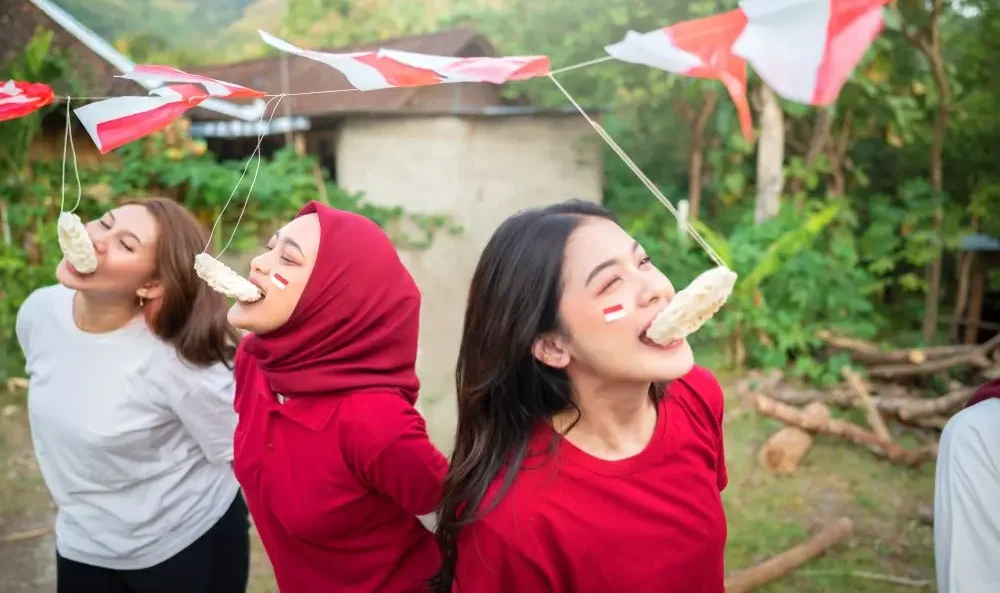 Perlombaan Unik Menghabiskan Beberapa Jenis Makanan