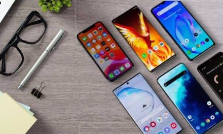 Perangkat Teknologi Handphone Yang Canggih Dan Hebat