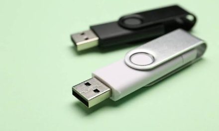 Penyimpanan Portabel Data Pada Sebuah Perangkat Flashdisk