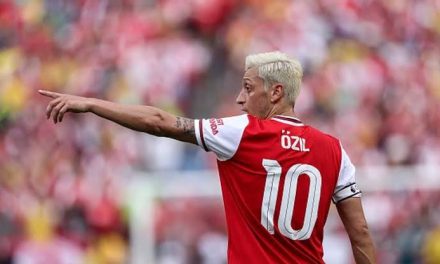 Pemain Bola Ozil Dengan Kelincahan Serta Skill