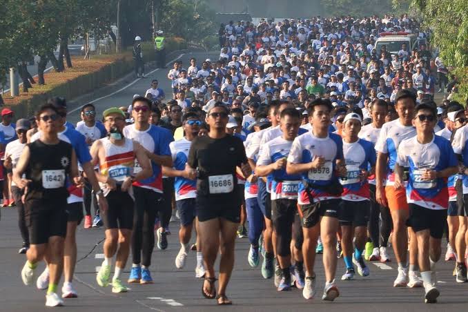 Olahraga Jarak Lari Yang Di Tempuh Cukup Jauh
