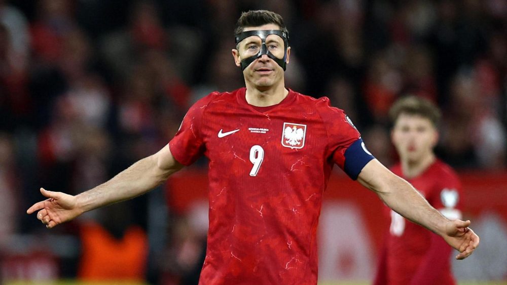 Seorang Pemain Bola Dari Polandia Lewandowski
