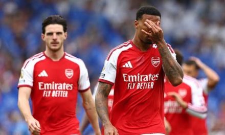 Sebuah Tim Arsenal Yang Termasuk Klub Besar