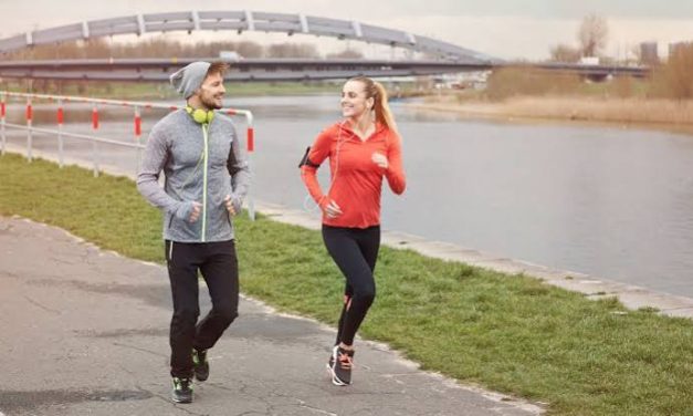 Olahraga Santai Lari Jogging Dengan Banyak Manfaat
