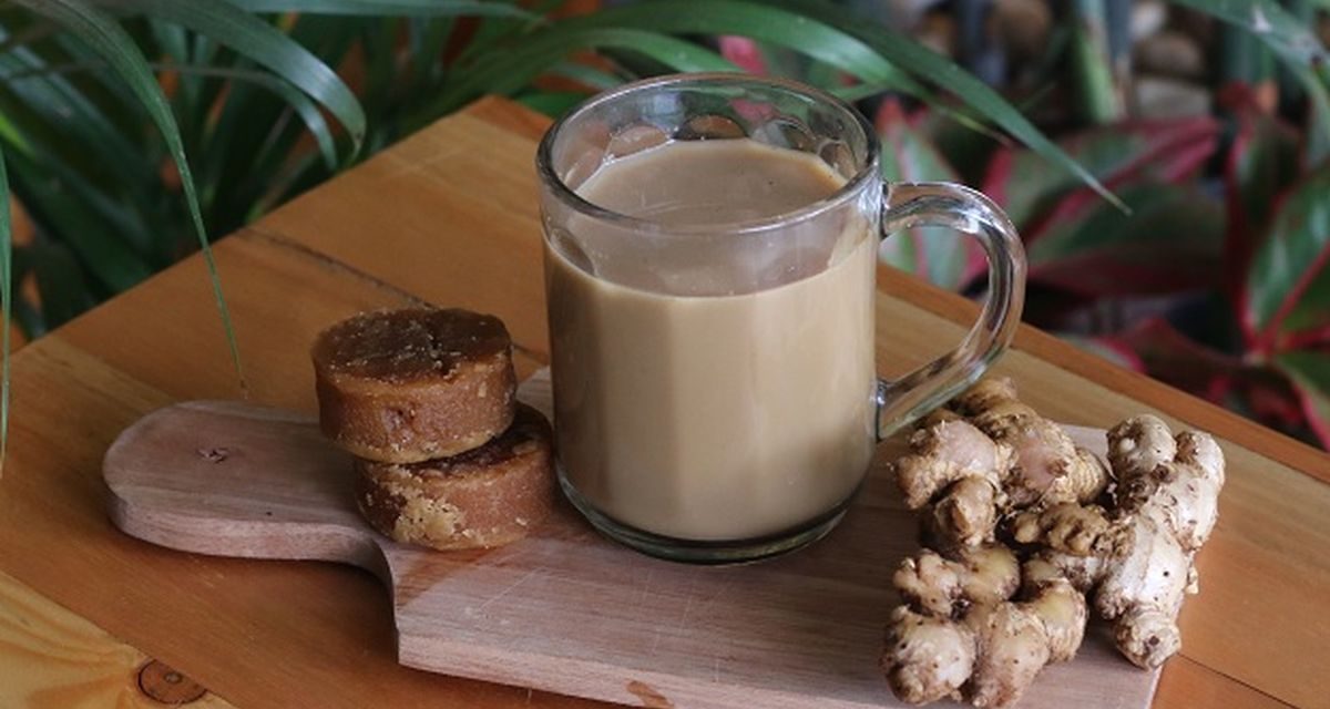 Seseorang Minuman Bajigur Dengan Beberapa Manfaatnya